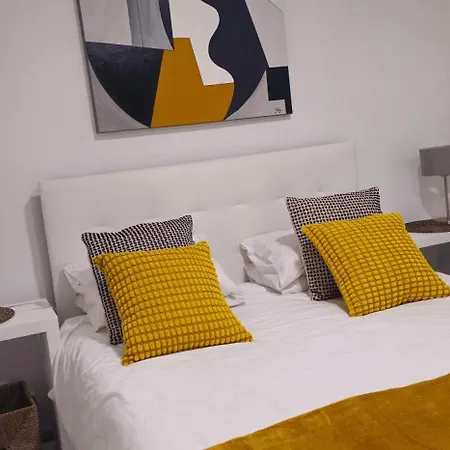 Appartement Casa Dos Sinos 1 With Roof Terrace *