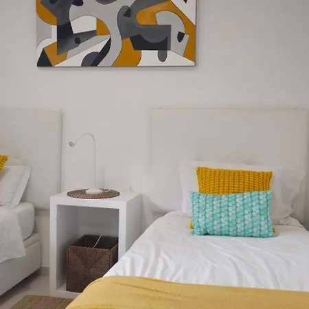 Casa Dos Sinos 1 With Roof Terrace Albufeira